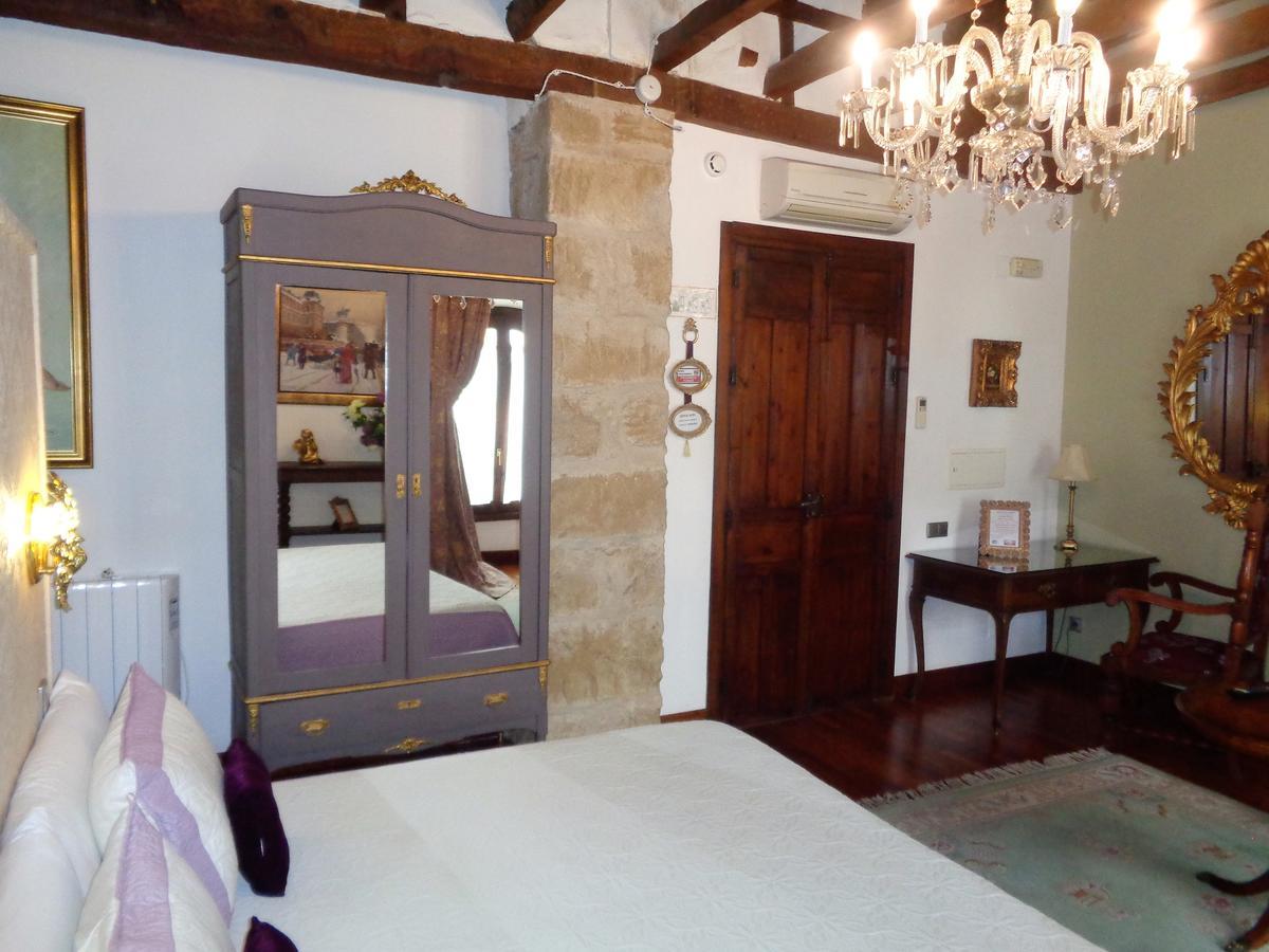 Hotel Boutique Nueve Leyendas Ubeda  Ngoại thất bức ảnh